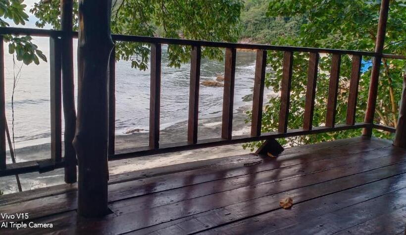 リゾートホテル Mama's Bungalows Koh Chang Ranong