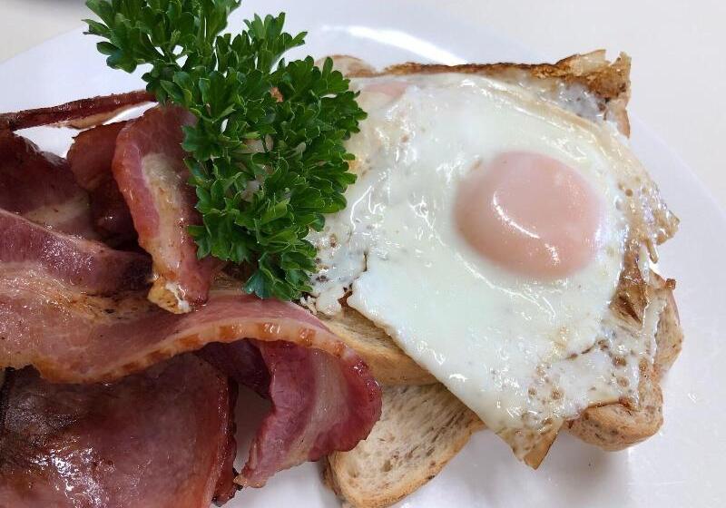 Stansbury Holiday Motel