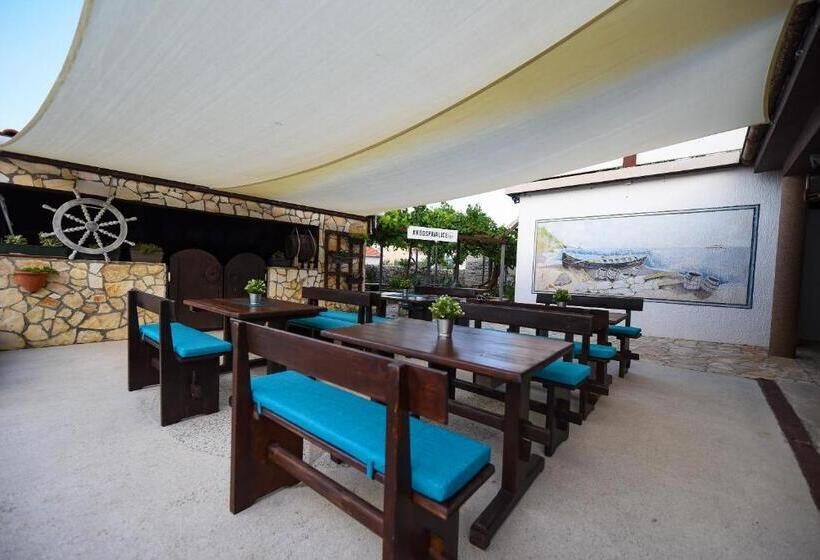 צימר Guesthouse Kod Spavalice