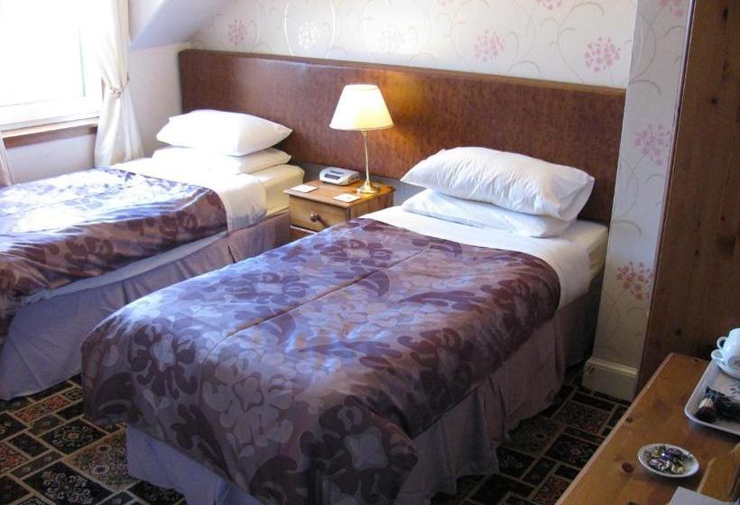 ベッドアンドブレックファースト Almond Villa Guest House