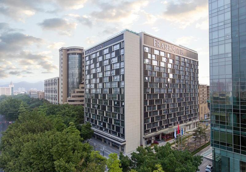 Fraser Suites Shenzhen, Near Huaqiang North Business Zone, Infinity Pool, Offer 1 Free Breakfast