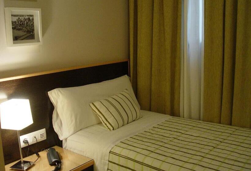 Hostal Albero by eme hoteles