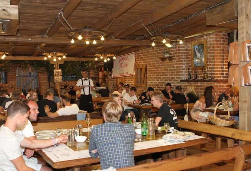 Hostel Timun Adults Only