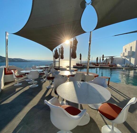 酒店 Absolute Mykonos Suites & More