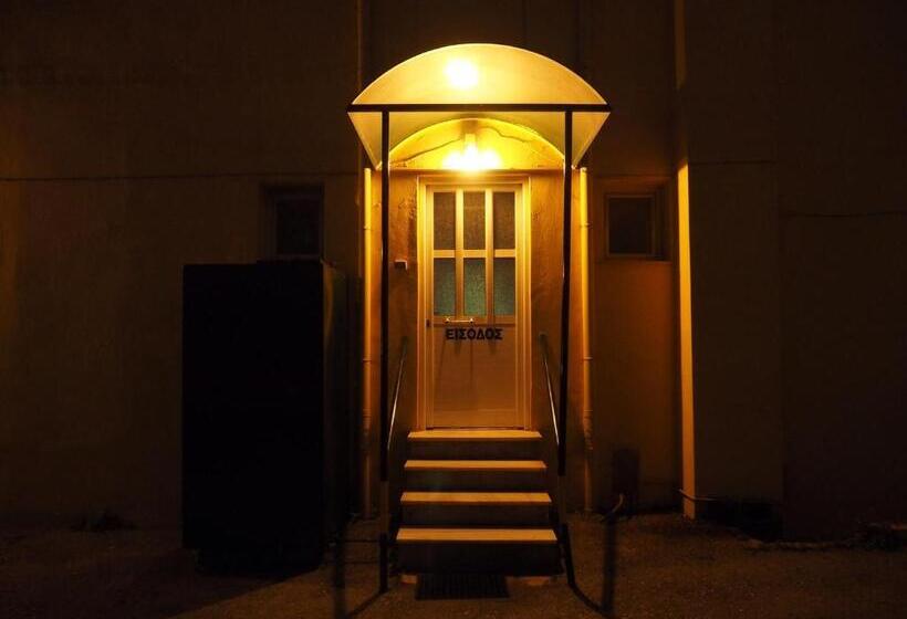 בית מלון כפרי Aegli