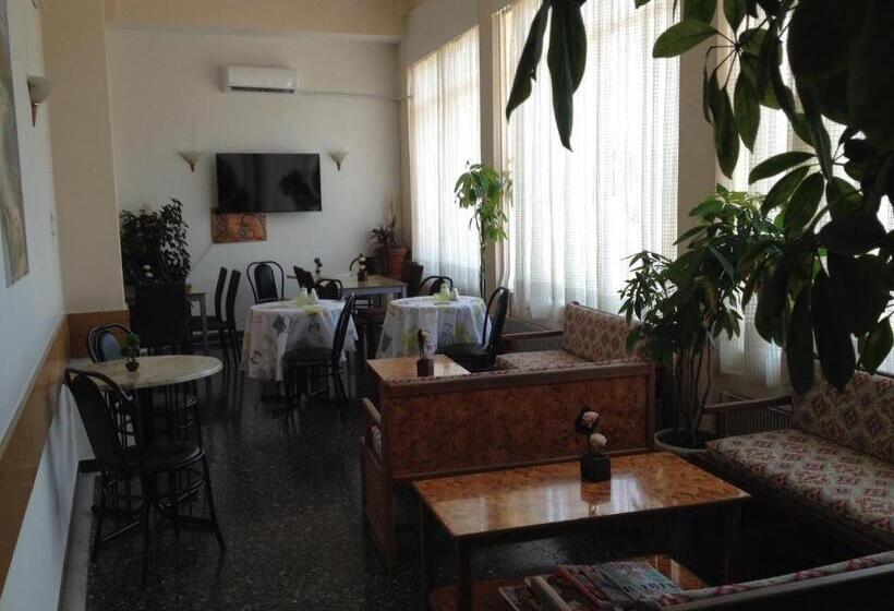 בית מלון כפרי Aegli