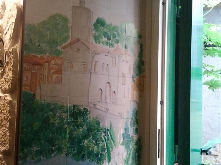 בית מלון כפרי Aga Guest Residence