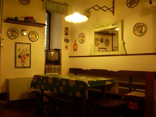 בית מלון כפרי Aga Guest Residence