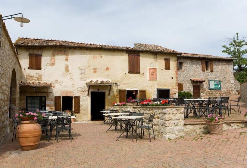 Отель Antico Borgo Poggiarello