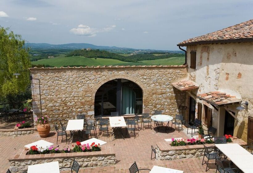 Отель Antico Borgo Poggiarello