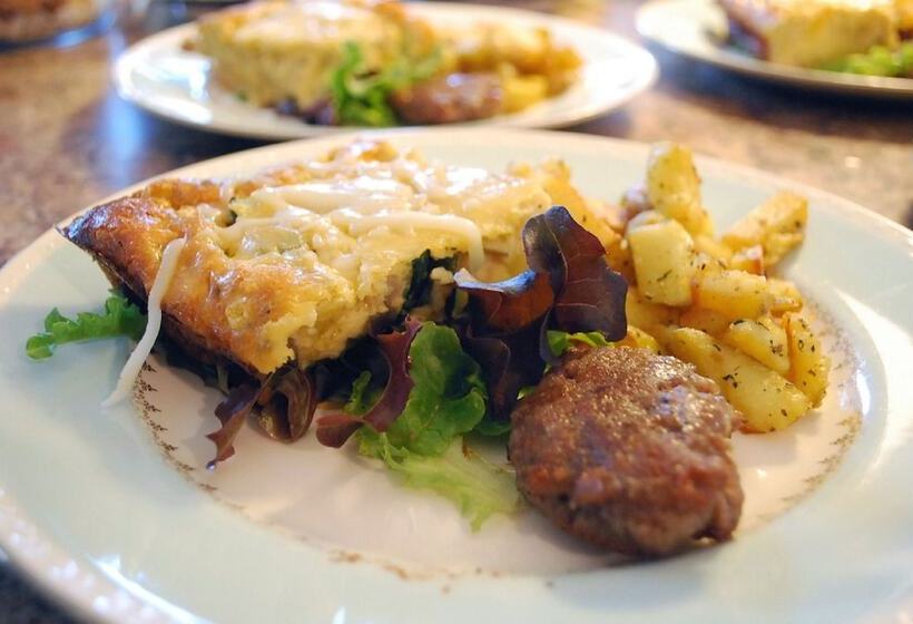 فندق Applesauce Inn B&b