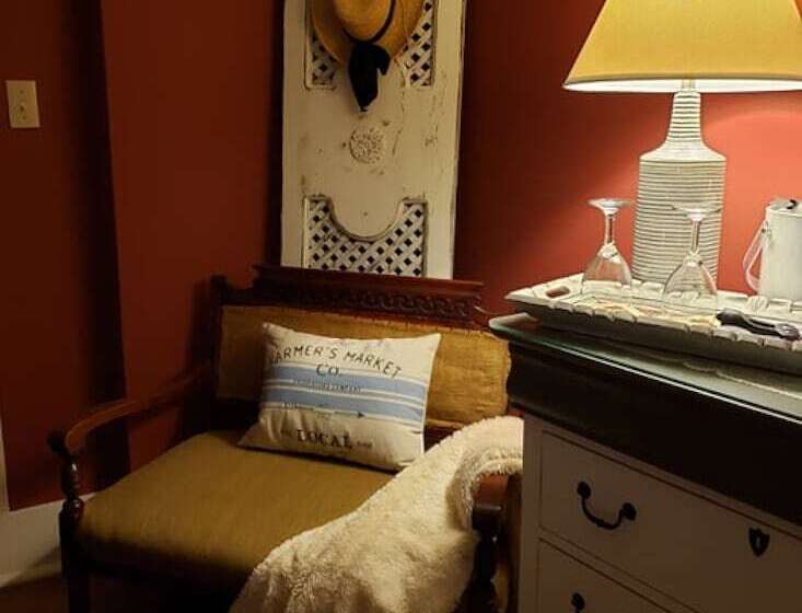 فندق Applesauce Inn B&b