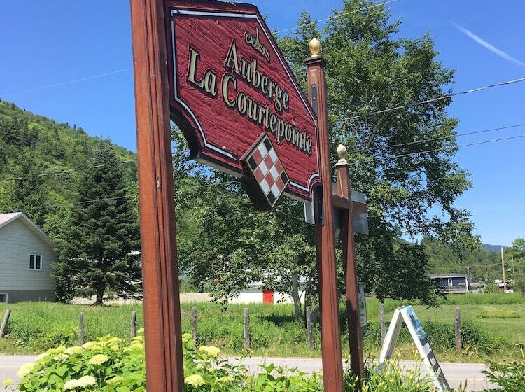 酒店 Auberge La Courtepointe