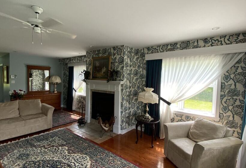 فندق Auberge Le Tricorne