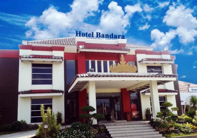 ホテル Bandara Syariah