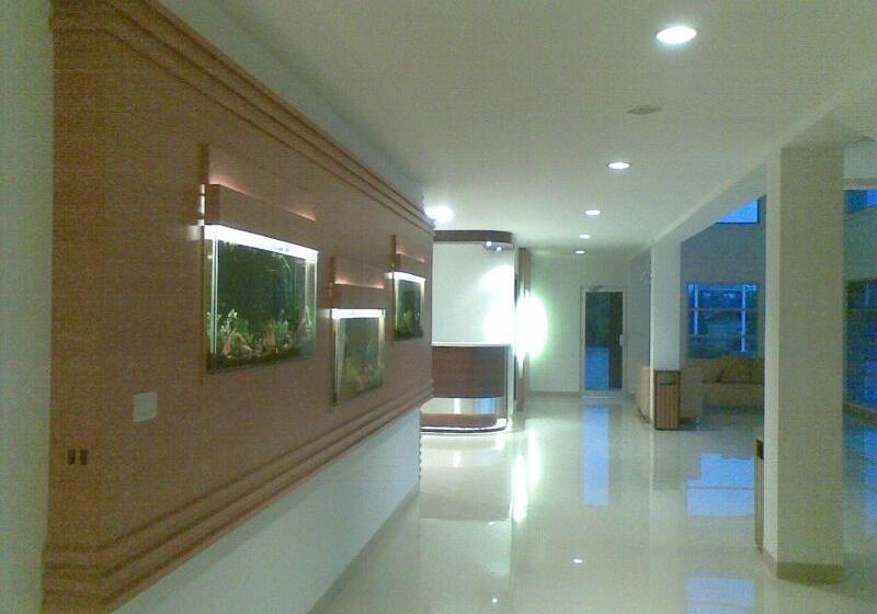 هتل Bandara Syariah