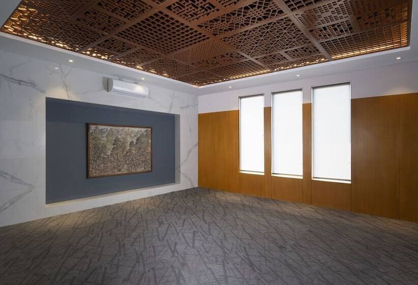 Batiqa Hotel Darmo   Surabaya