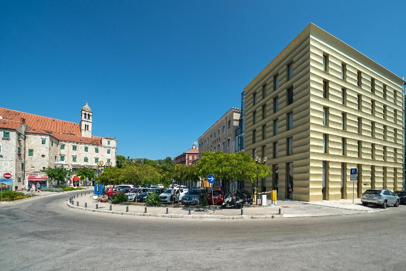 酒店 Bellevue Superior City