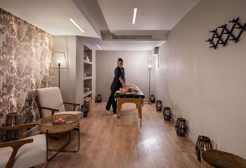 Brown Kubic, A Member Of Brown Hotels