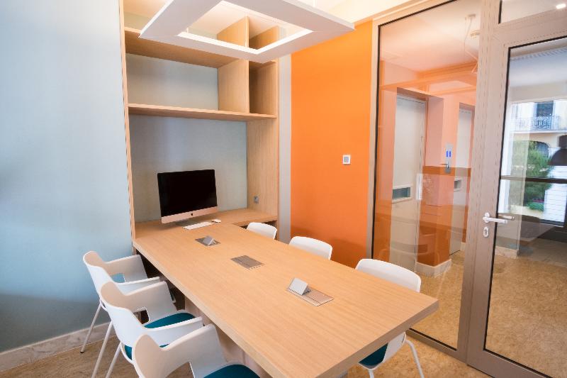 Brown Kubic, A Member Of Brown Hotels