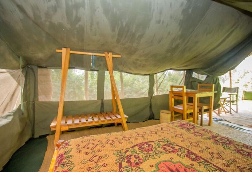 هتل Bushara Island Camp