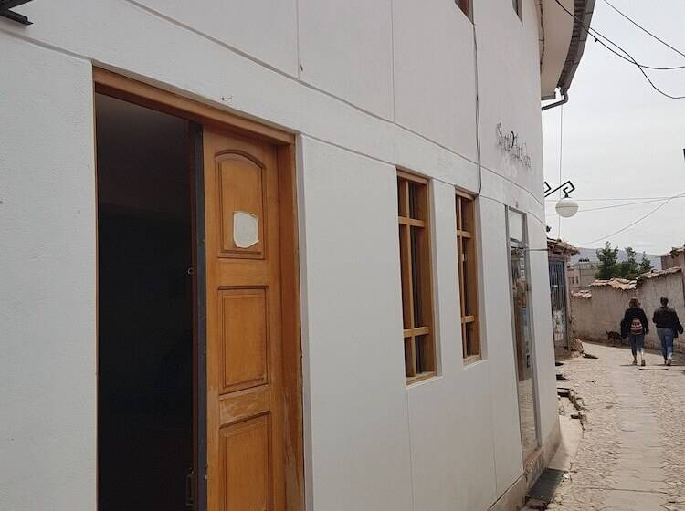 Отель Casa Encuentro San Blas