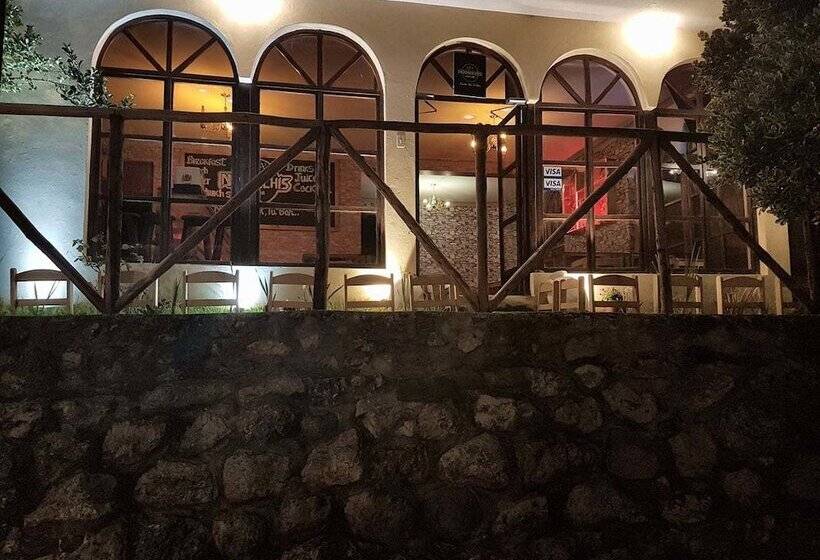 Отель Casa Encuentro San Blas