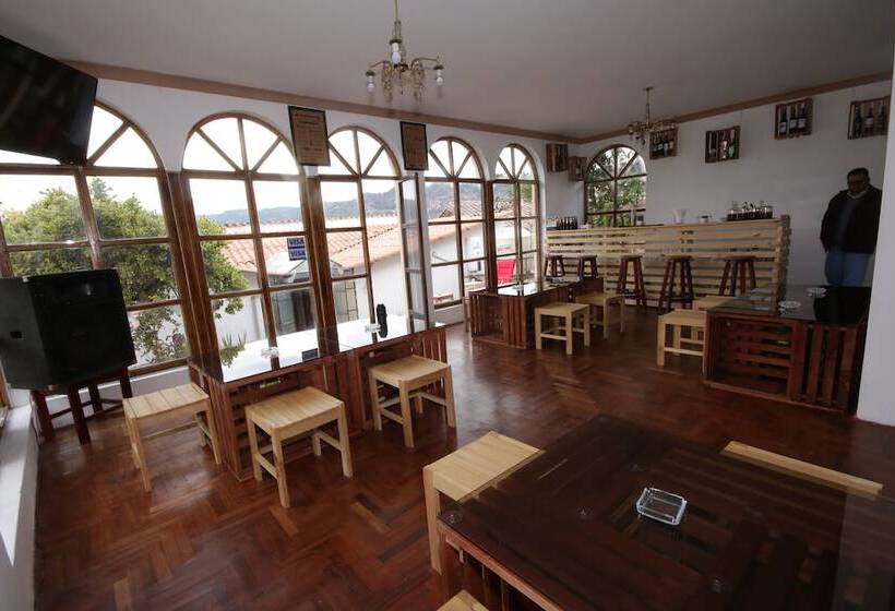 Отель Casa Encuentro San Blas