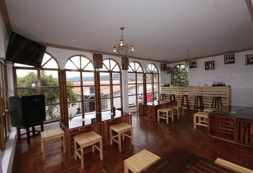 Отель Casa Encuentro San Blas