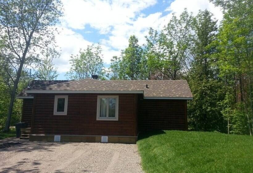 酒店 Chalets & Spa Lac Saint Jean