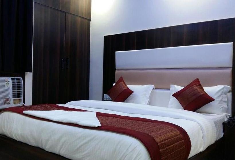 فندق Classic Park