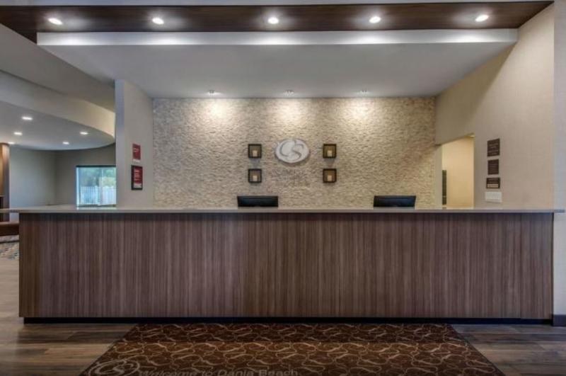 酒店 Comfort Suites Fort Lauderdale Airport & Cruise Port