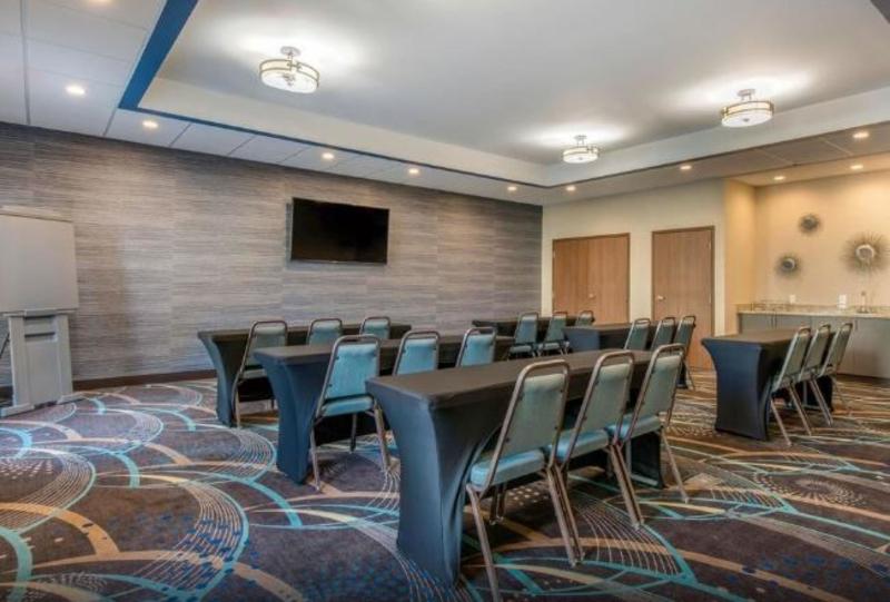 酒店 Comfort Suites Fort Lauderdale Airport & Cruise Port