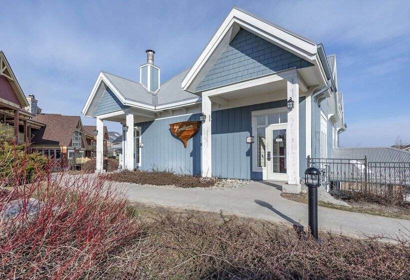 فندق Hilton Grand Vacations Club Blue Mountain Canada