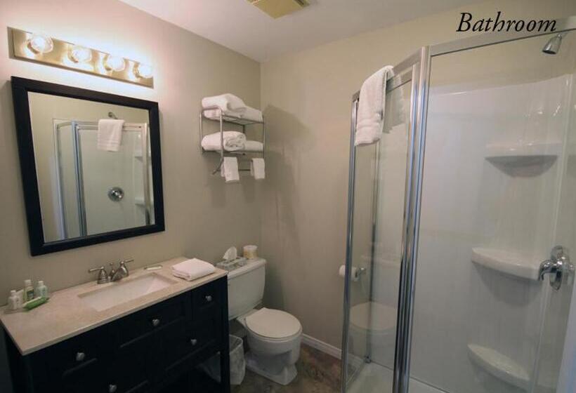 فندق The Glen House Resort