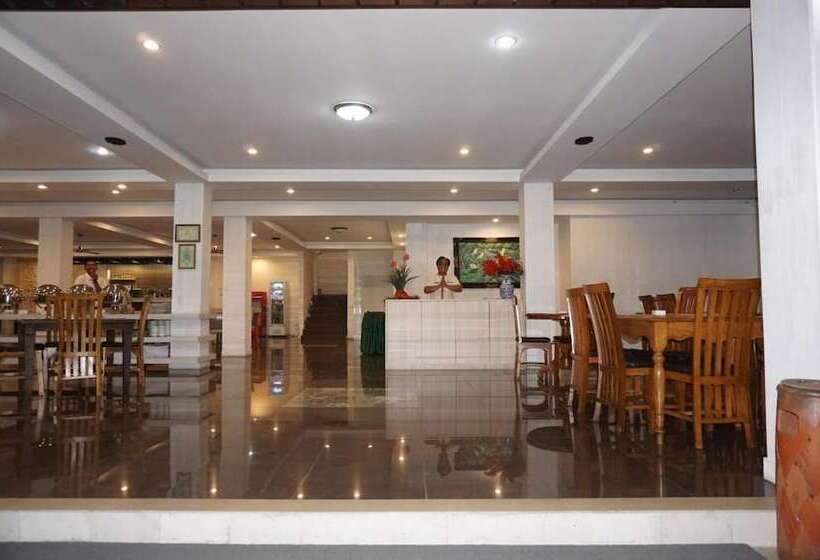 فندق Grand Puri Saron Yogyakarta