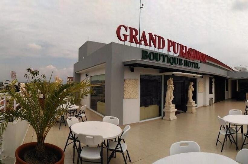 فندق Grand Puri Saron Yogyakarta
