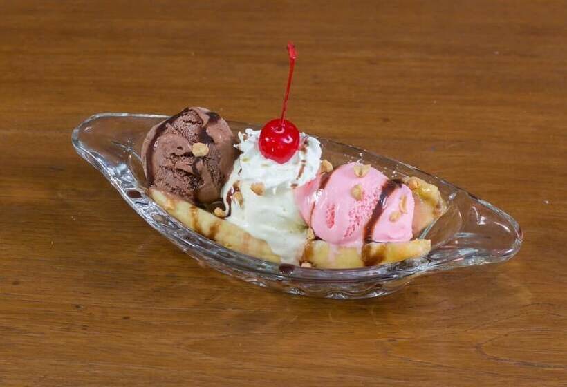 فندق Grand Puri Saron Yogyakarta