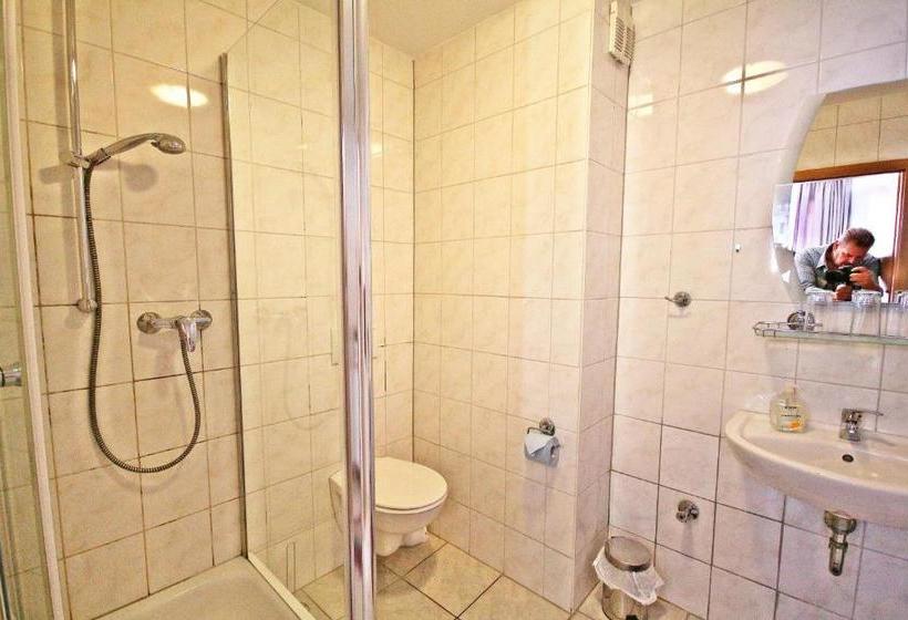 فندق Gästehaus Edith