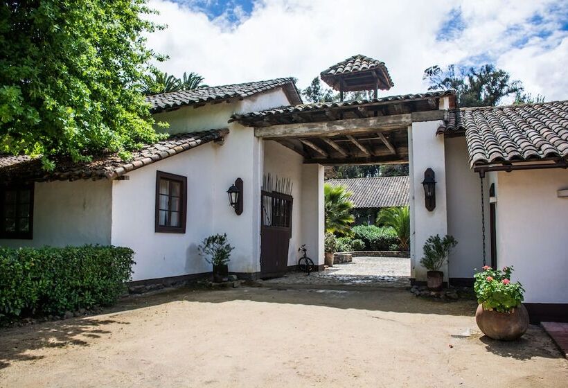 בית מלון כפרי Hacienda Histórica Marchigüe