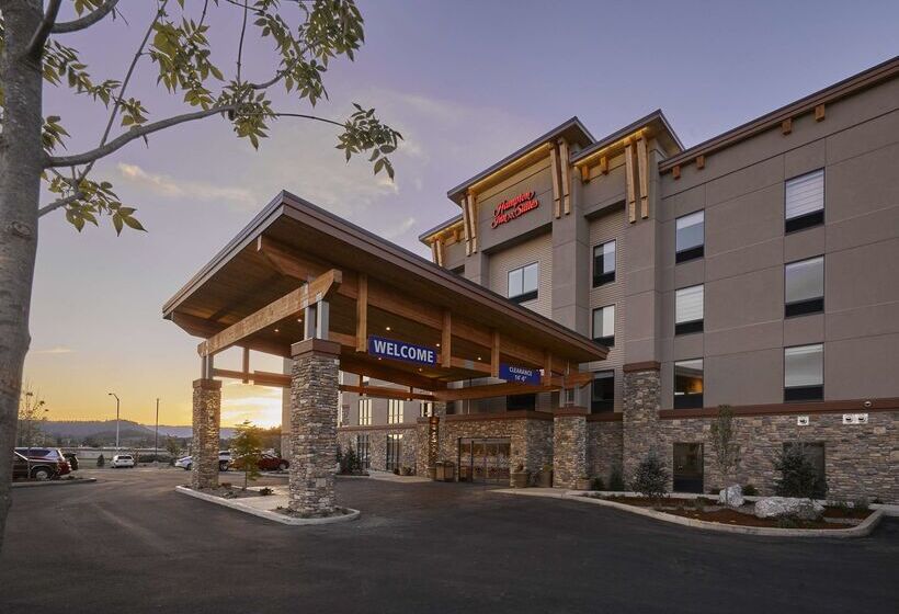 فندق Hampton Inn & Suites Roseburg
