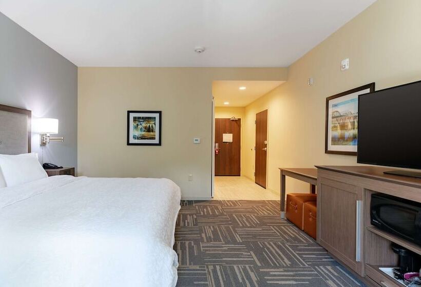 فندق Hampton Inn Wetumpka