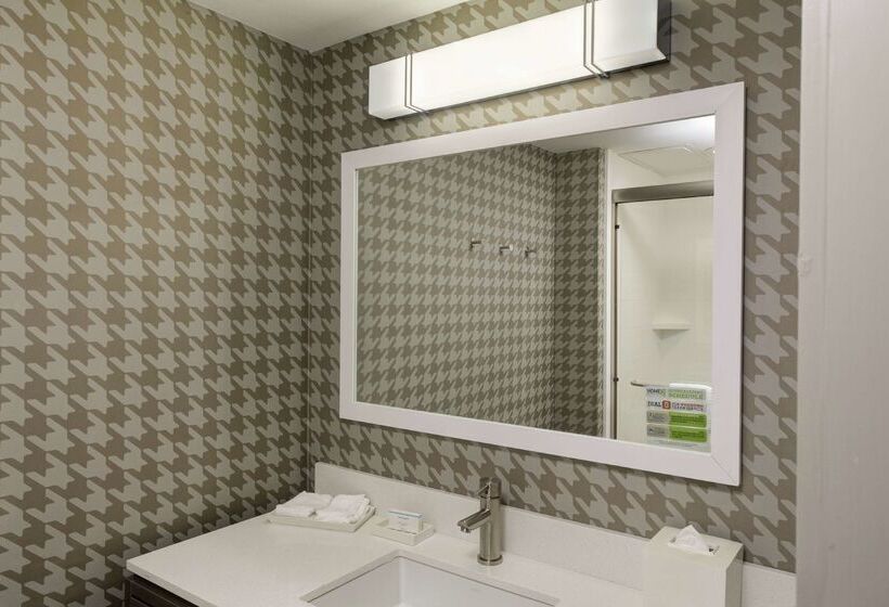فندق Home2 Suites By Hilton Louisville Airport/expo Center, Ky