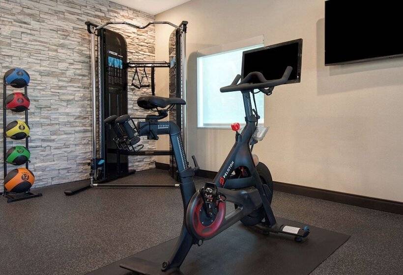 فندق Home2 Suites By Hilton Suites Marysville