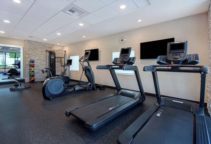 בית מלון כפרי Home2 Suites By Hilton Suites Marysville