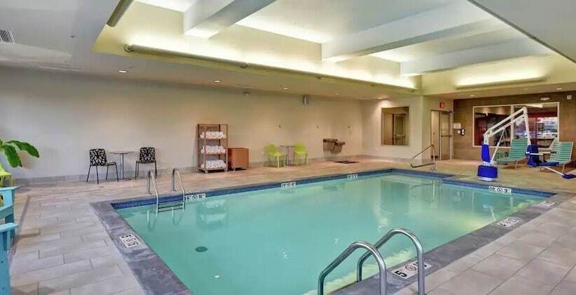 فندق Home2 Suites By Hilton Suites Marysville