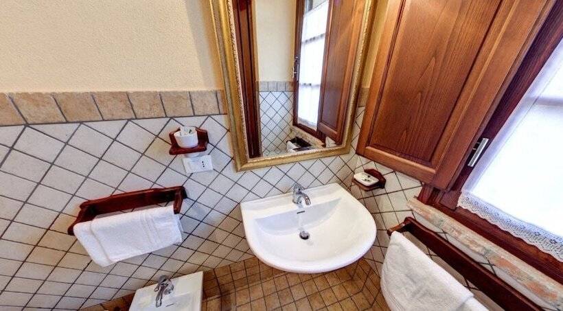 Отель Tenuta Il Casale Di San Miniato