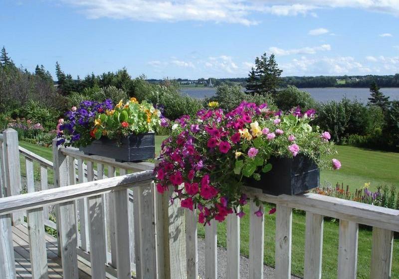 호텔 Inn At St. Peters