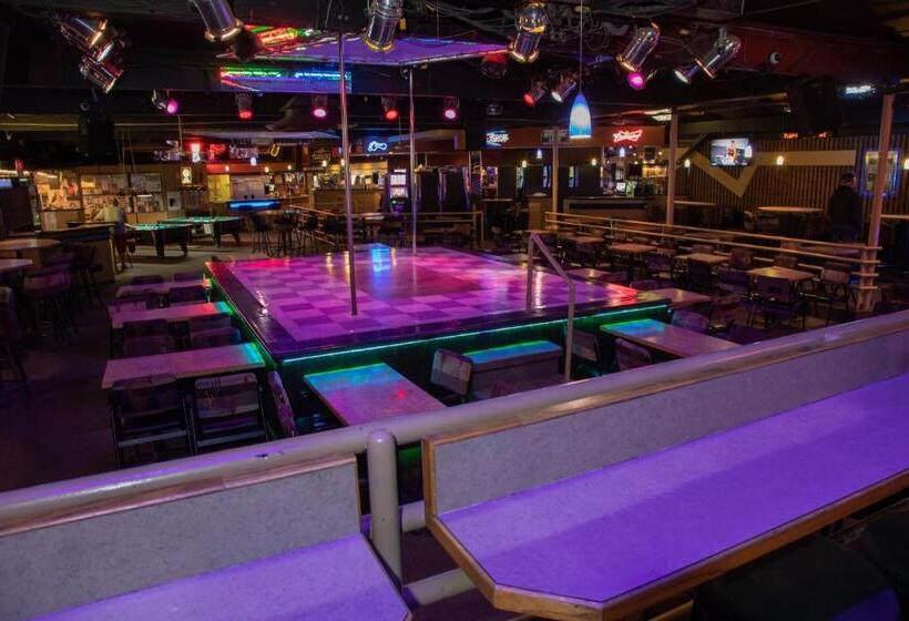 فندق Keystone Motor Inn