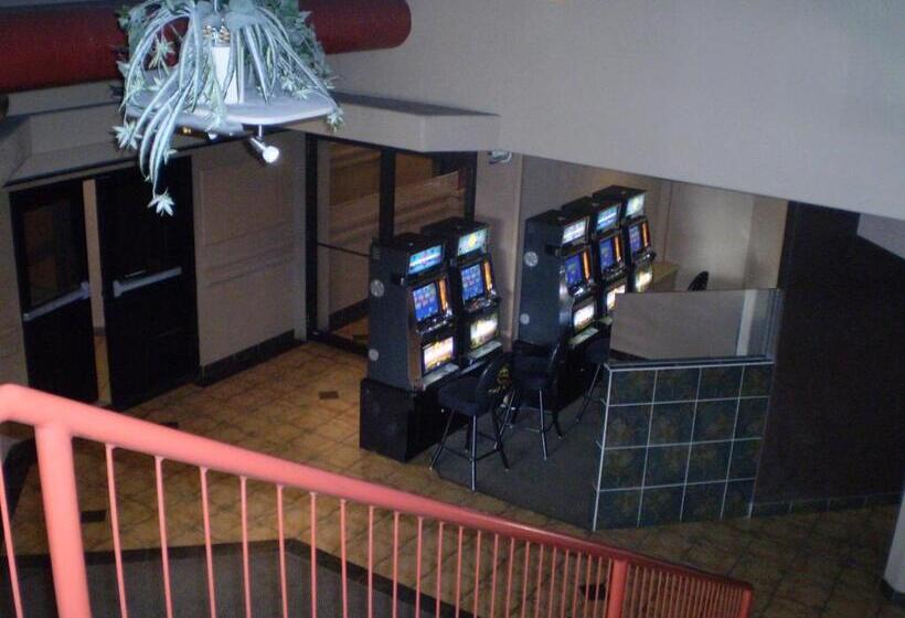 فندق Keystone Motor Inn